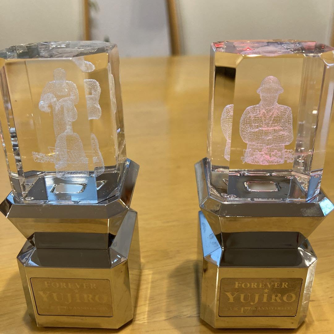 Amazon.co.jp: 石原裕次郎 17周年 記念 クリスタルライト ペア